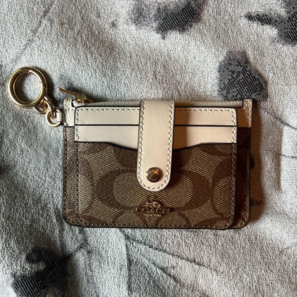Coach attachment card case